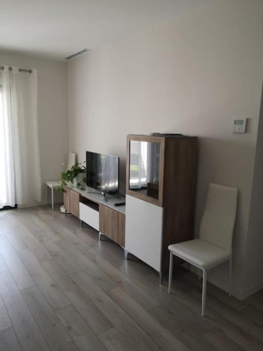 Apartamento Playa Valle Niza マラガ エクステリア 写真