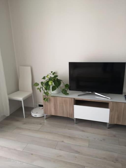 Apartamento Playa Valle Niza マラガ エクステリア 写真