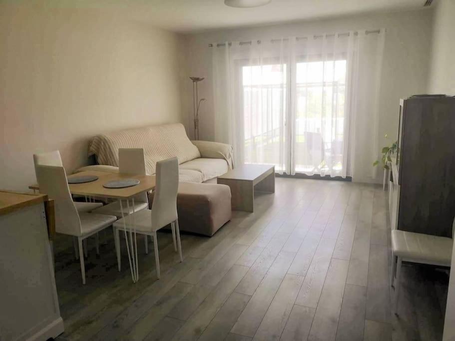 Apartamento Playa Valle Niza マラガ エクステリア 写真