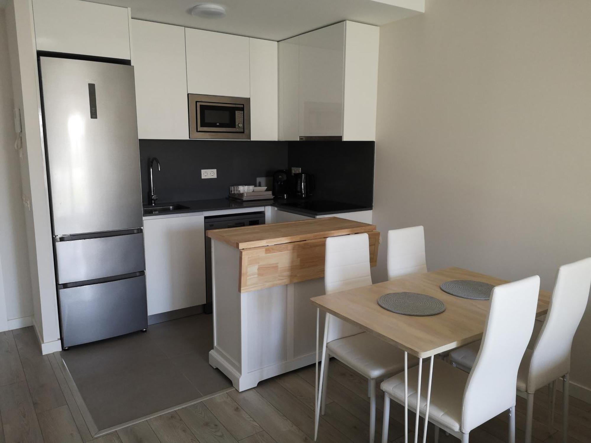Apartamento Playa Valle Niza マラガ エクステリア 写真