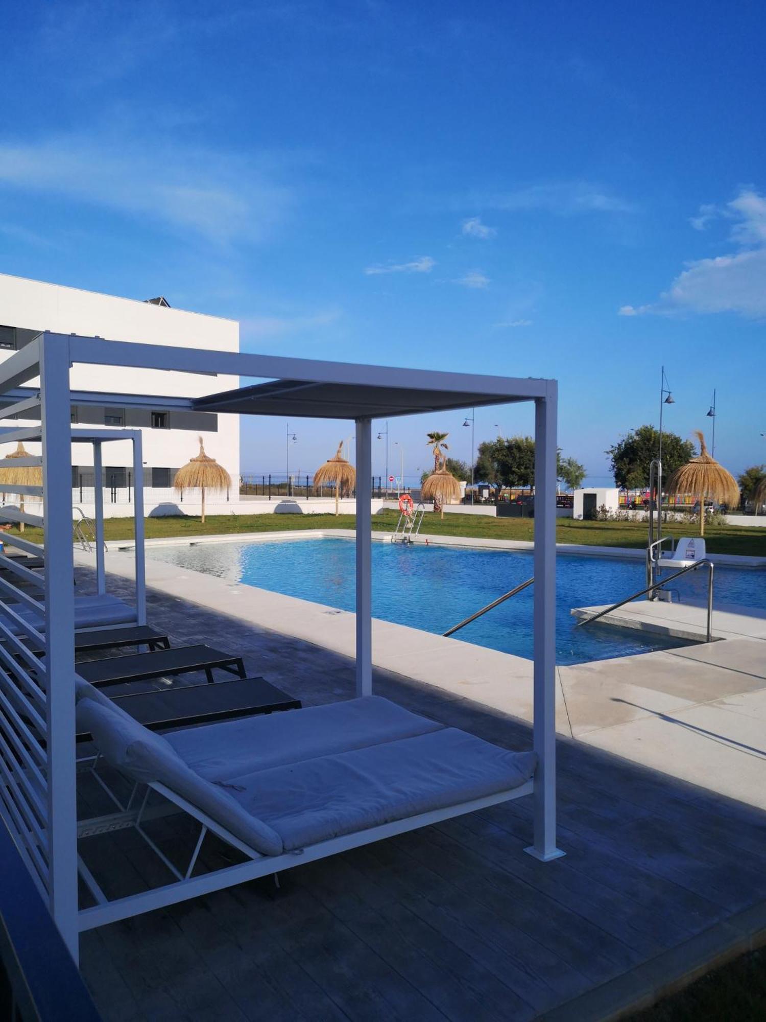Apartamento Playa Valle Niza マラガ エクステリア 写真
